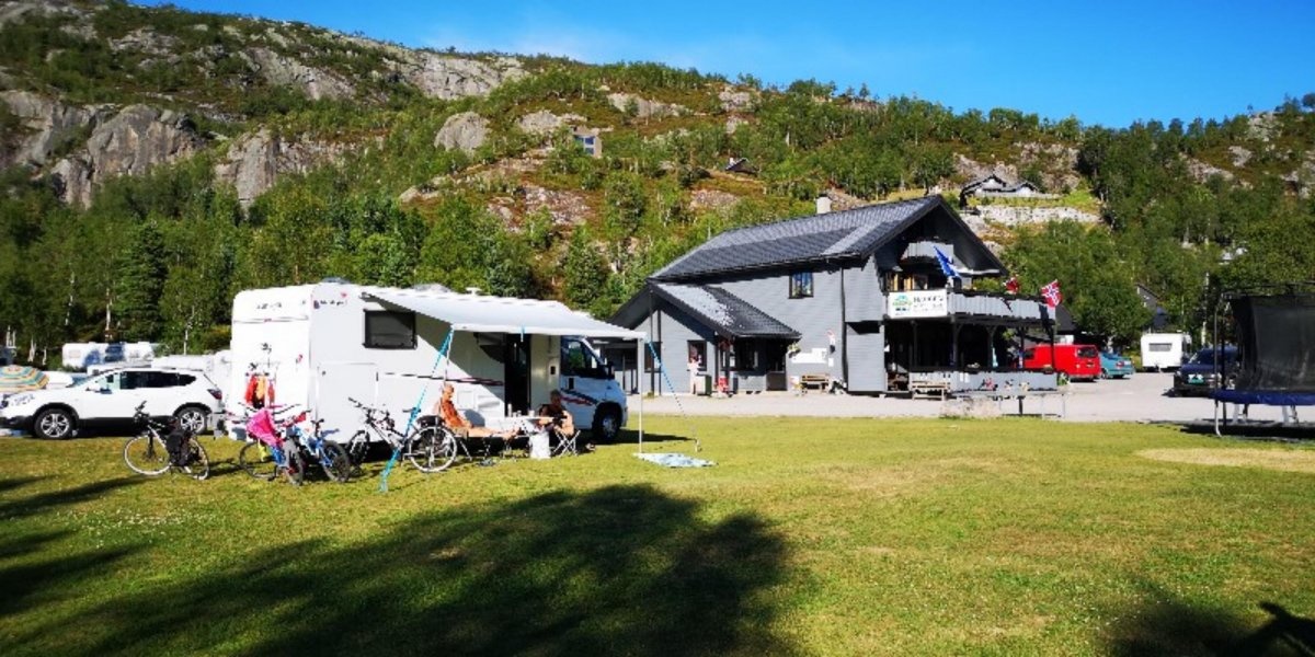 Haugen Hytteutleie & Camping — Camping in Tjørhom