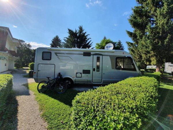 Castrum Thermalcamping Lenti