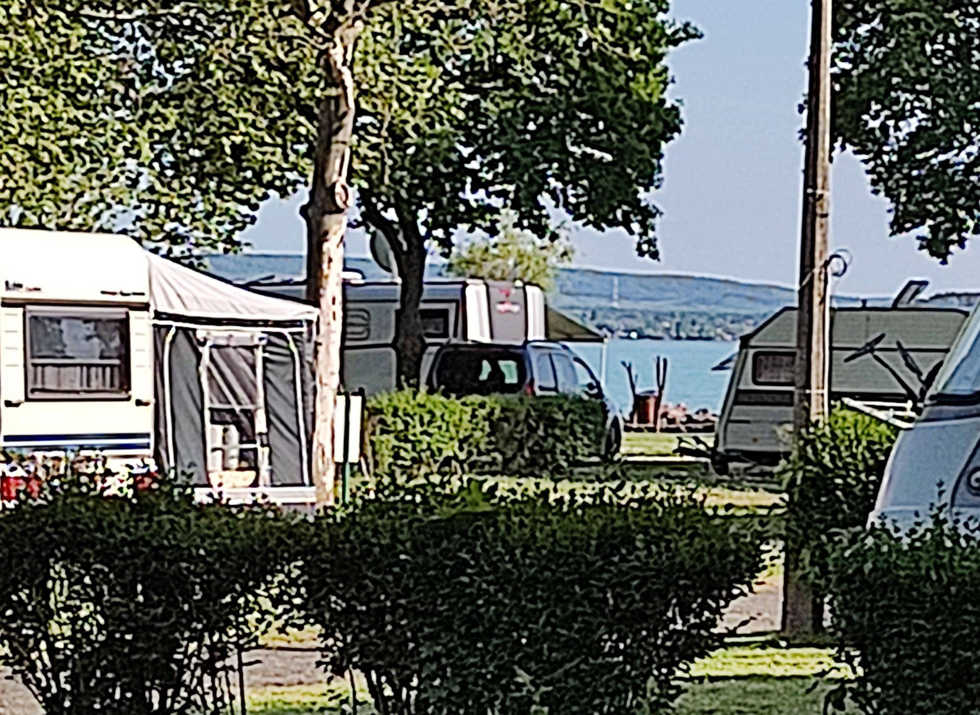 Balatontourist Camping Napfény — Cámping in Révfülöp