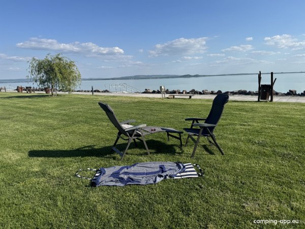 Balatontourist Camping Napfény — Photo 5