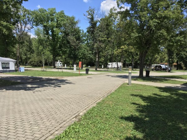 Termál Kemping Harkány — Photo 3