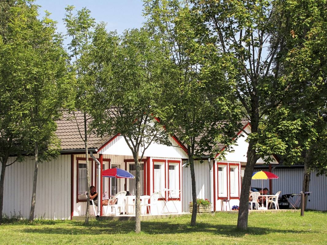 Balatontourist Camping & Bungalows Park — Cámping in Vonyarcvashegy