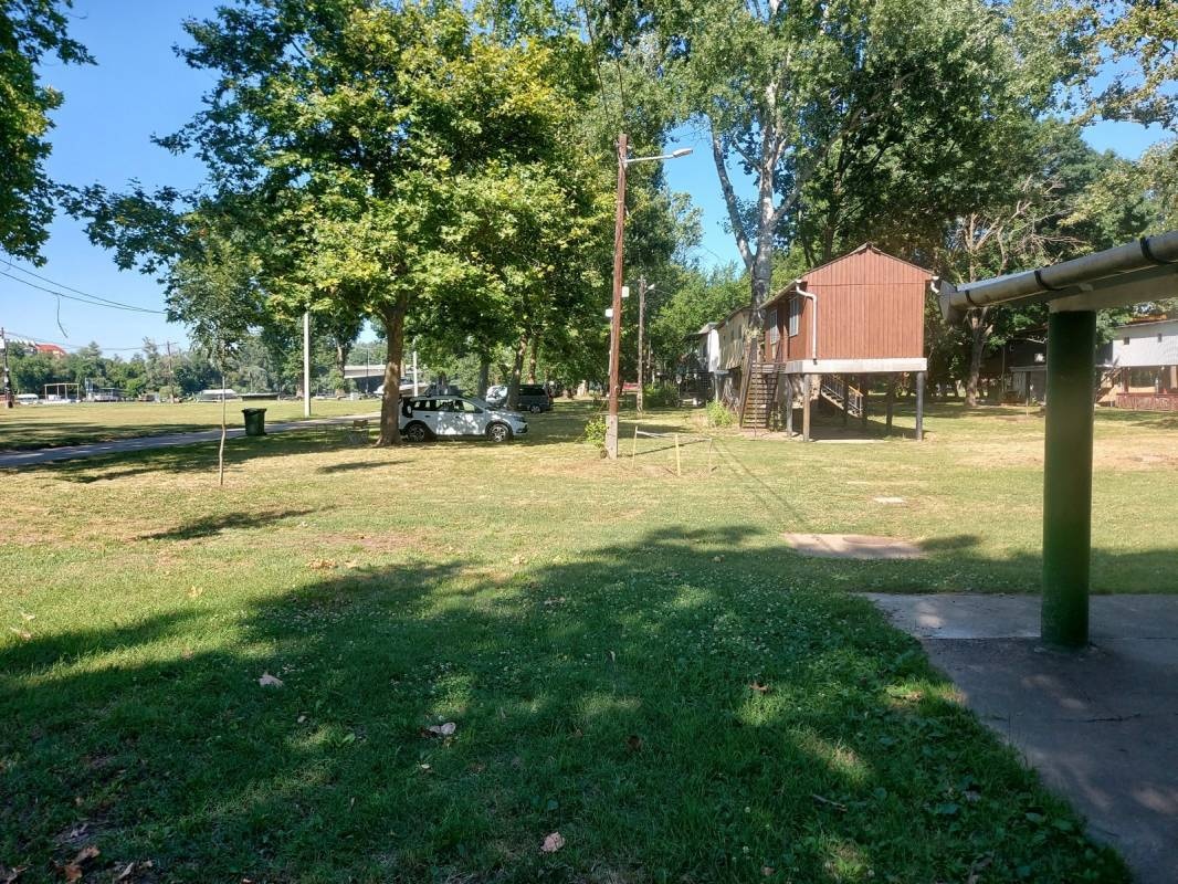 Partfürdö Kemping — Campingplatz in Szeged