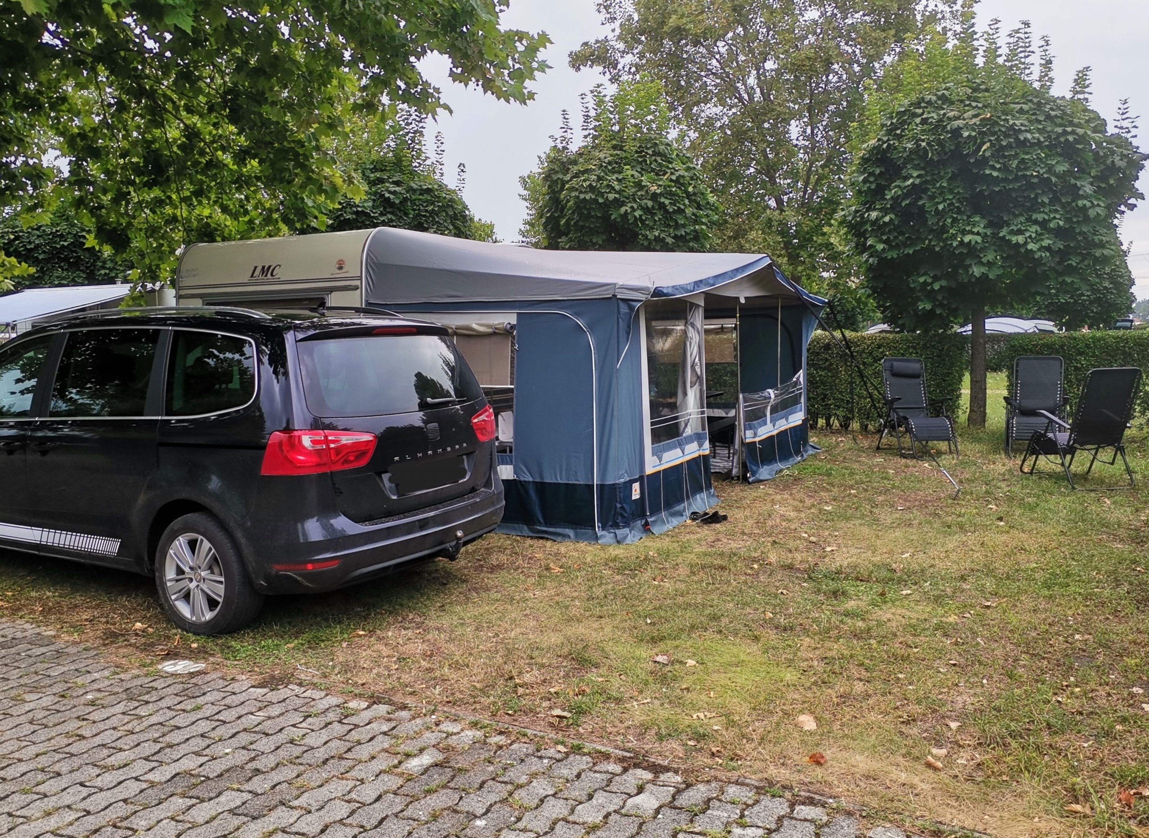Várkert Termál Camping — Kemping in Pápa