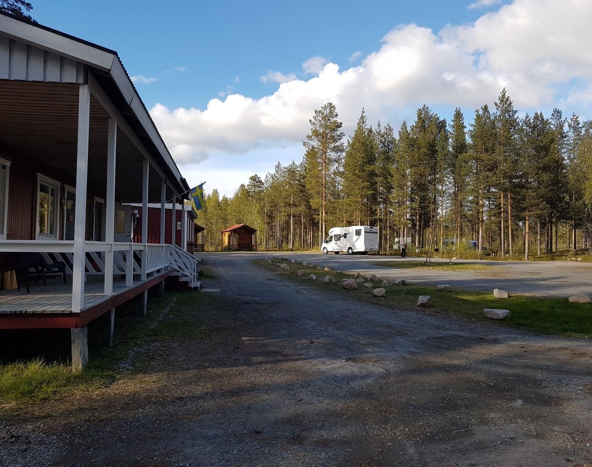 Skabram Camping — Area da campeggio in Jokkmokk