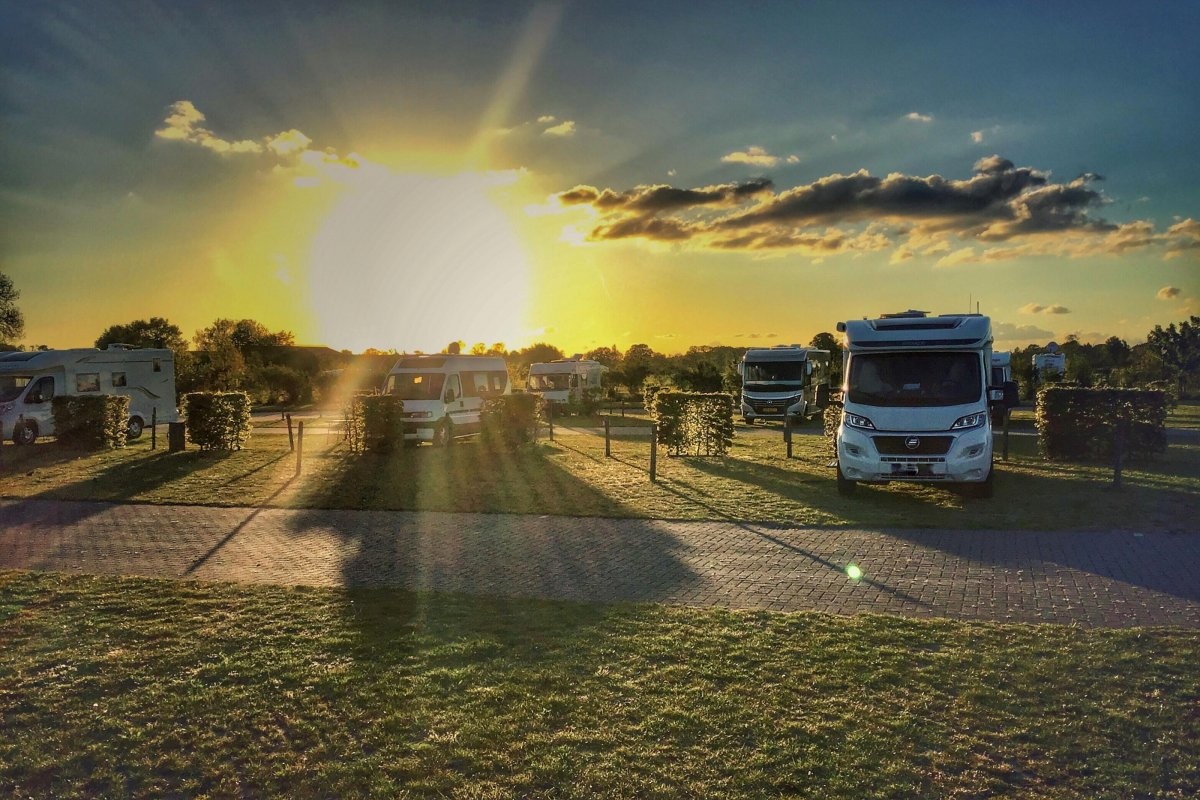 Camperplaats De Zwaan — Stellplatz in Nunspeet