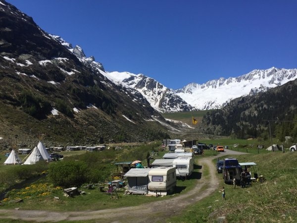 Zeltplatz Mattli — Camping in Göschenen