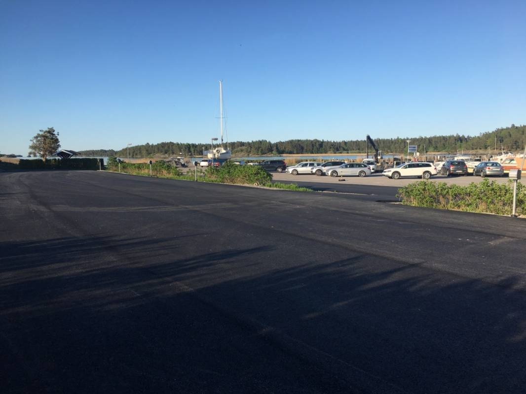 Hörvikens Marina — Ställplats in Lidköping