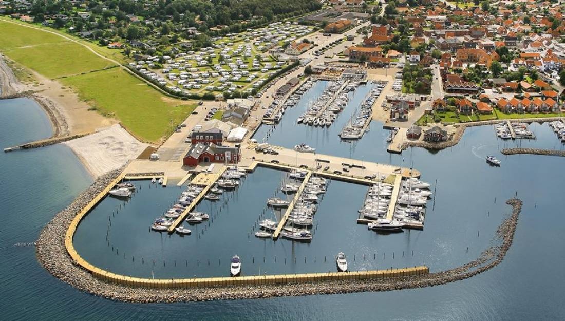 Juelsminde Strand Camping og Vandrerhjem — Cámping in Juelsminde