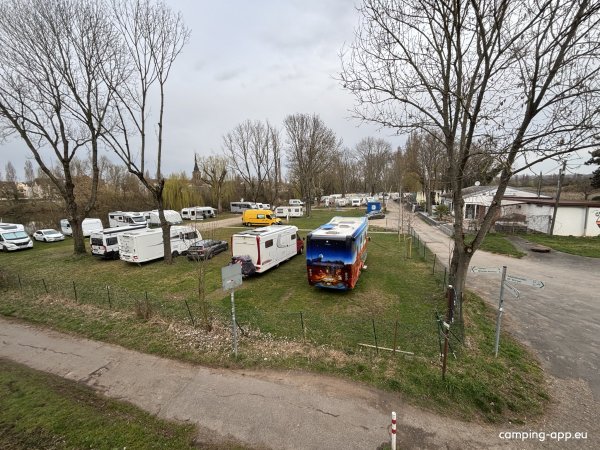 Campingplatz Offenbach-Bürgel