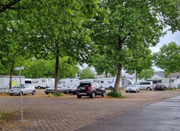 Stellplatz Schwetzingen — Photo 2