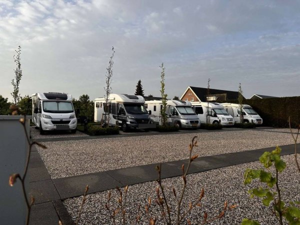 Camperplaats Aan het Dorp — Photo 5