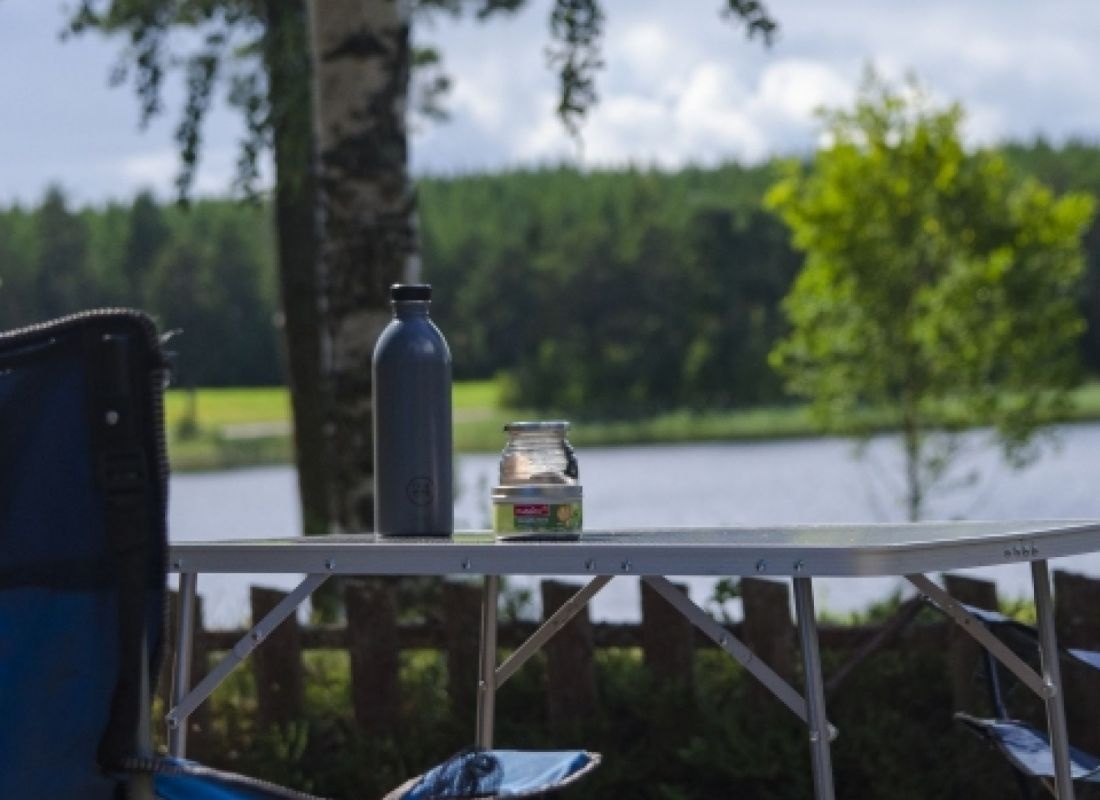 Norra Dellen Familjecamping — Area da campeggio in Bjuråker
