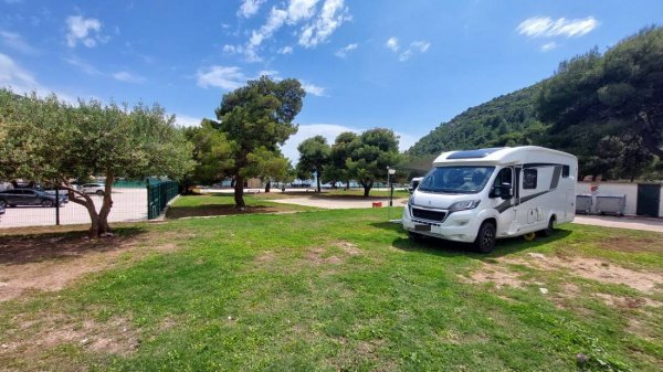 Camping Prapratno