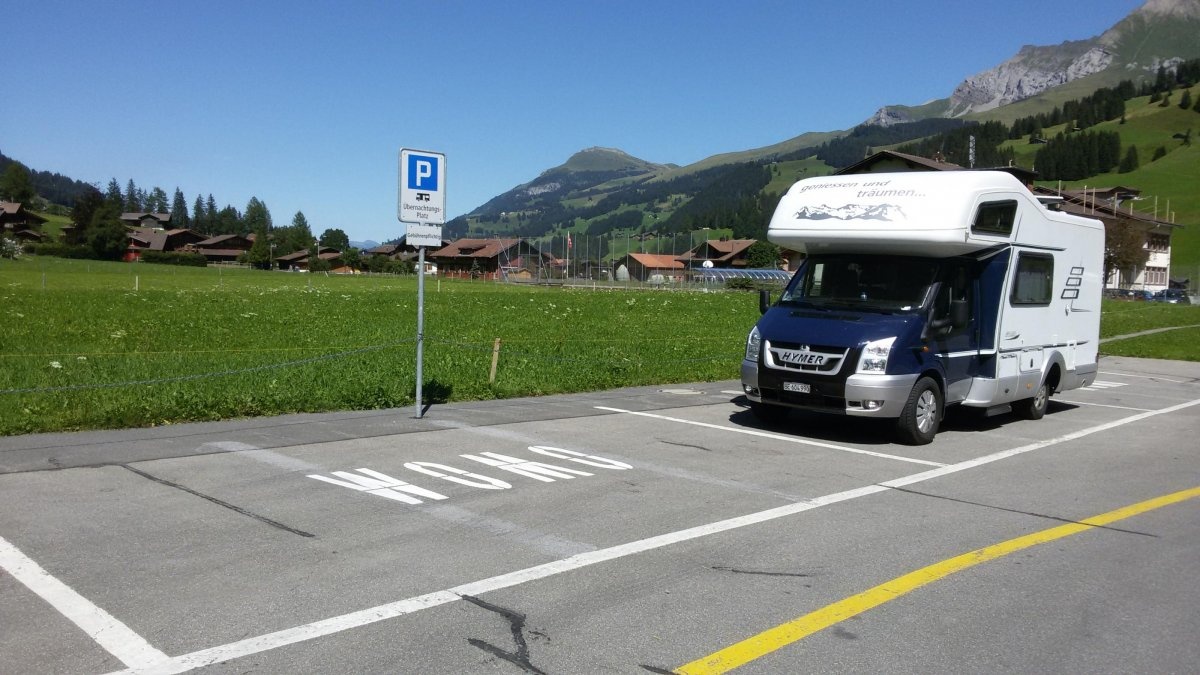 Adelboden Boden, Wendeplatz — Camperplads in Adelboden