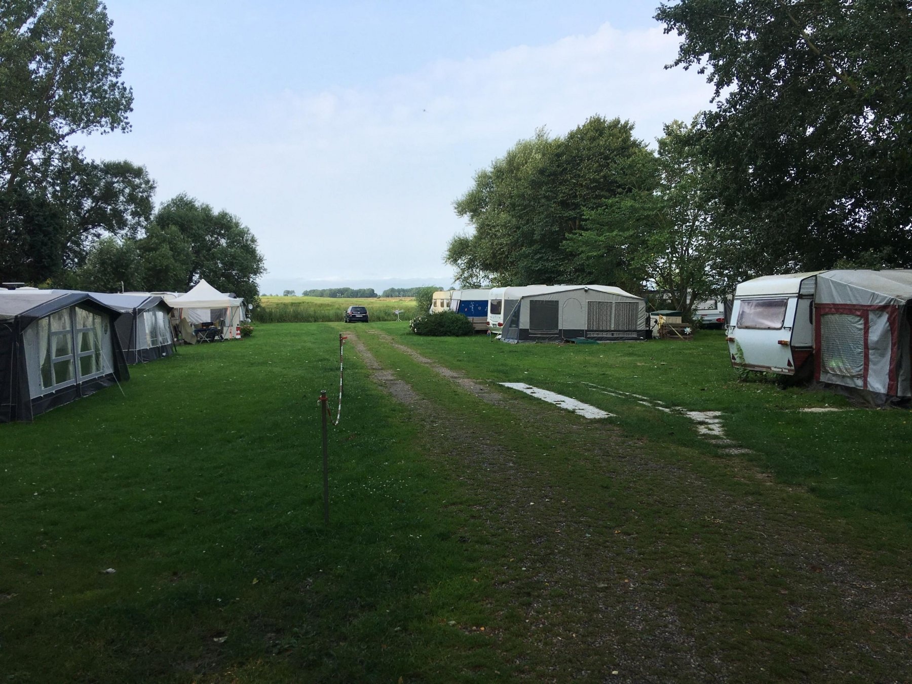 Natur Campingplatz Lilienhof — 露营地 in Tönning