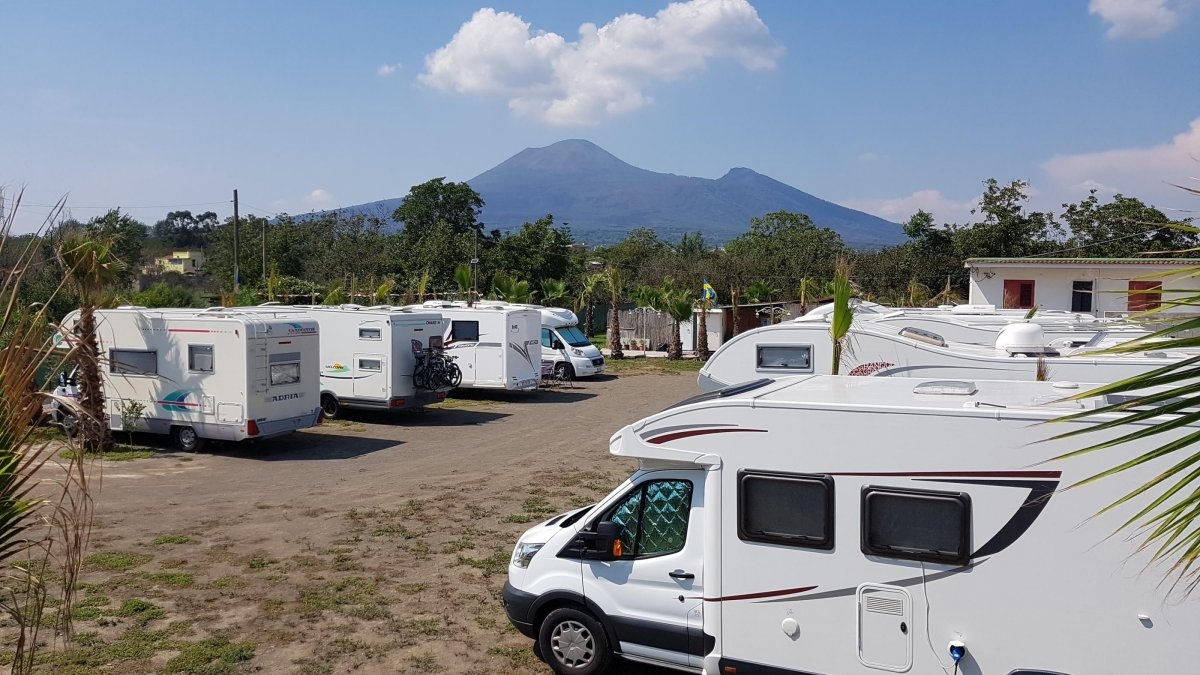 Agri Camper La Giuliana — Camperplaats in Pompei