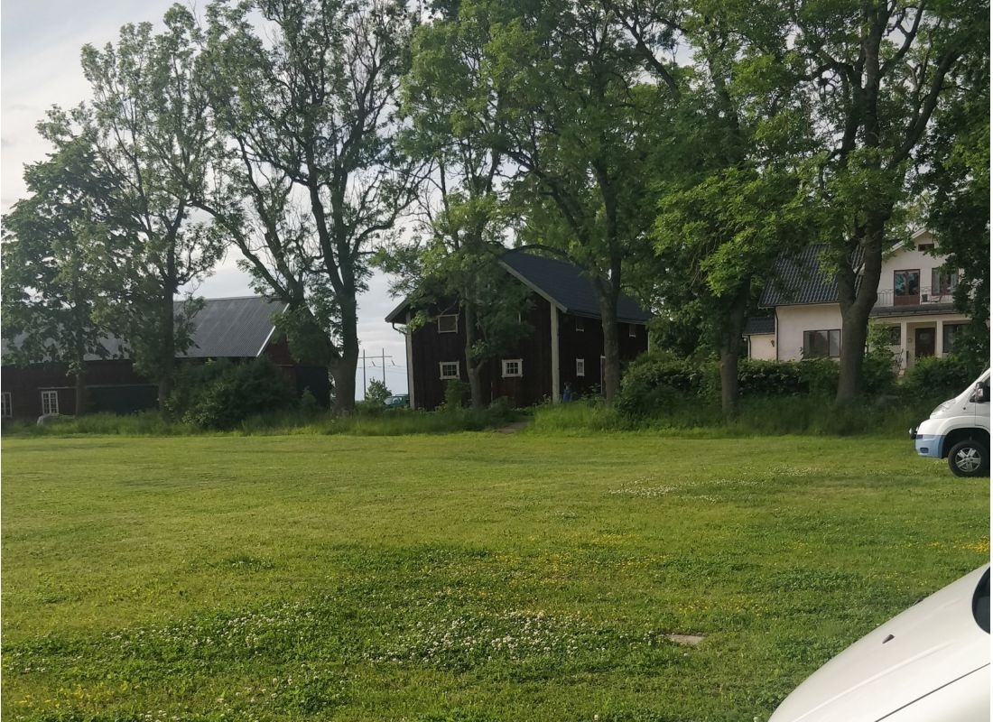 Berglunda Vandrarhem & Ställplats — Camperplads in Tidan