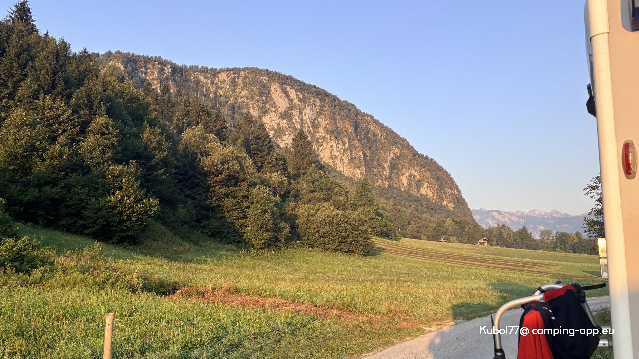 Stellplatz Srednja vas v Bohinju — Fotografie 4