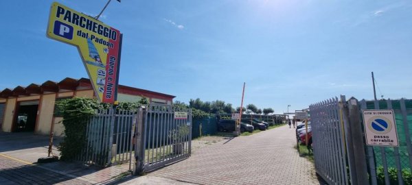 Area Sosta Camper Dal Padoan — Photo 3