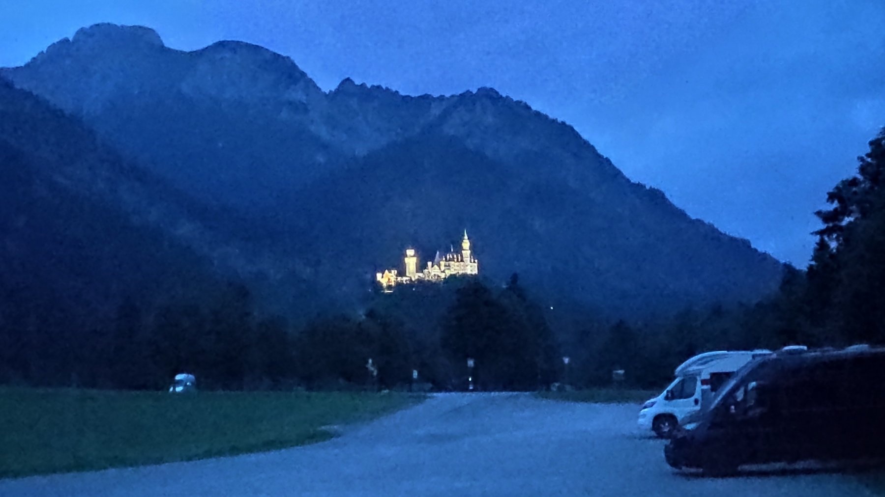 Nähe tegelbergbahn — Estacionamento público in Ostallgäu