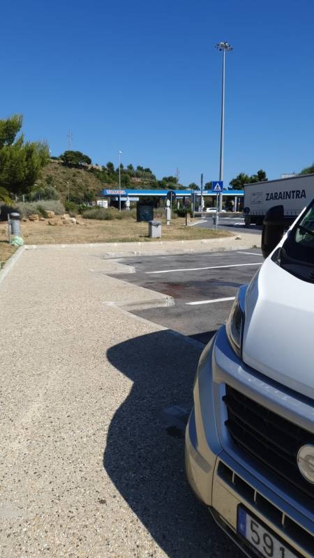 Aire de Camping Cars — Aire camping car in Santo Stefano al Mare