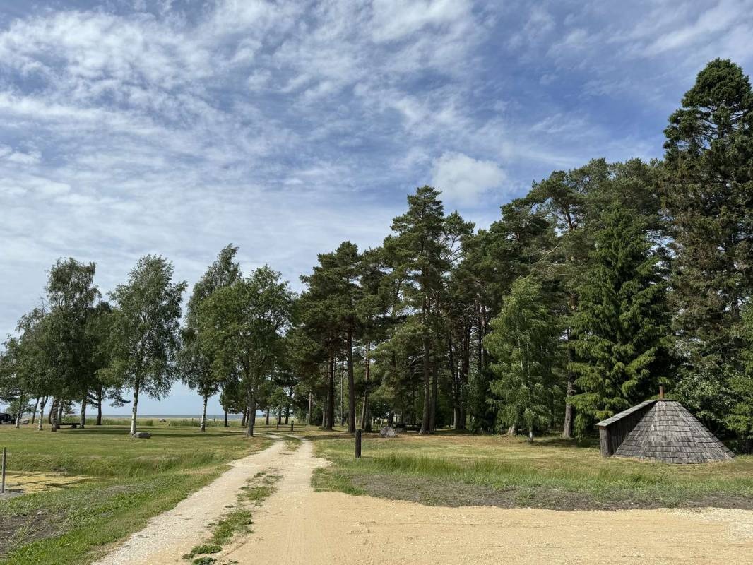 Randmäe Puhketalu — Sítio de acampamento in Mangu, Insel Hiiumaa