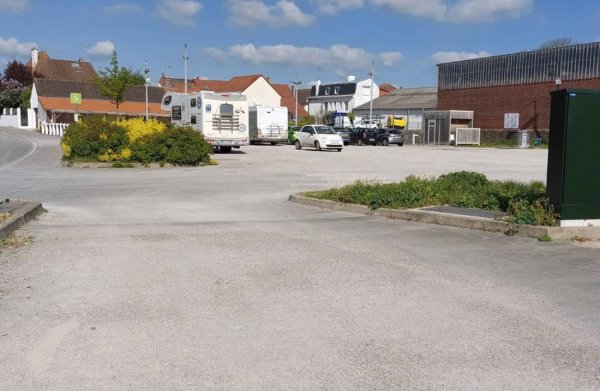 Stellplatz Montreuil-sur-Mer — Photo 2