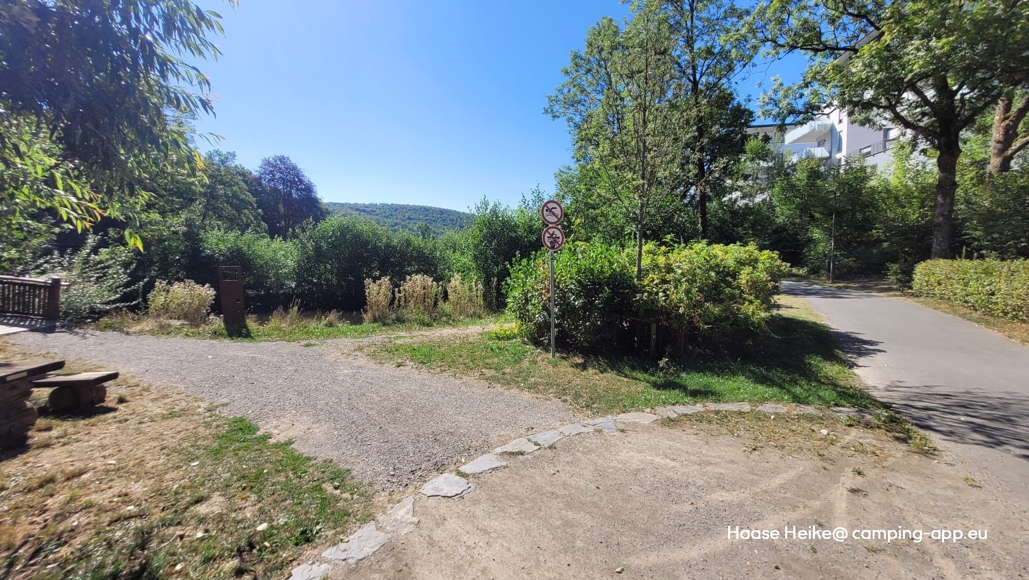 Stellplatz Freibad Gambachsweg — Foto 5