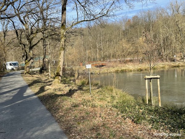 Stellplatz Freibad Gambachsweg — Photo 5