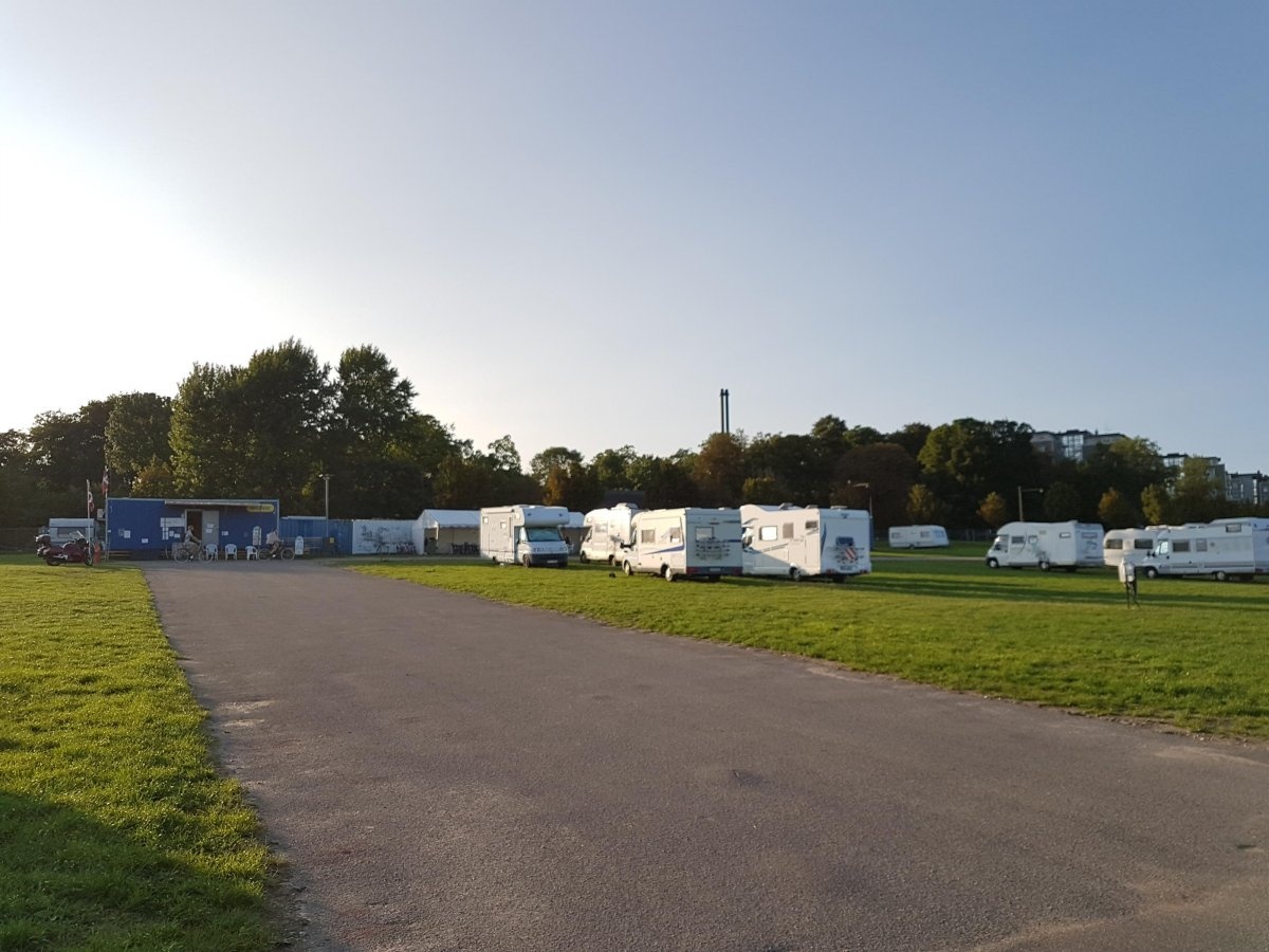 Bellahøj Camping — 露营车营地 in Copenhagen