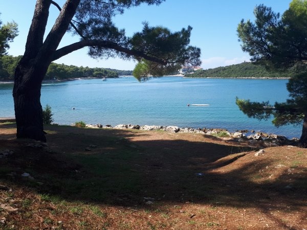 Camp Indije — Campingplatz in Banjole