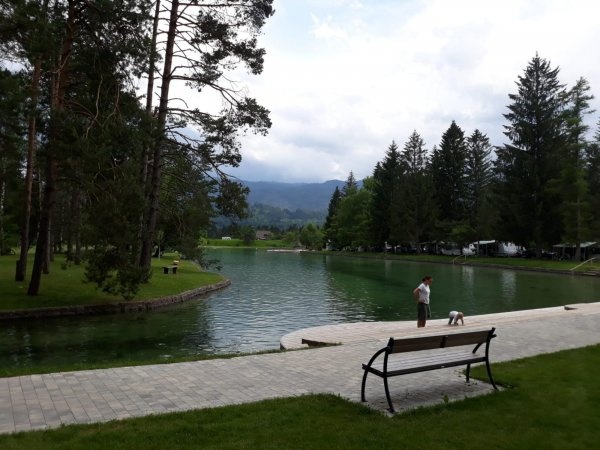 Camp Sobec — Campingplats in Lesce