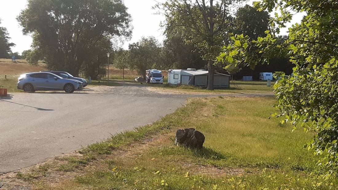 Campingplatz Löbnitz — Area da campeggio in Löbnitz