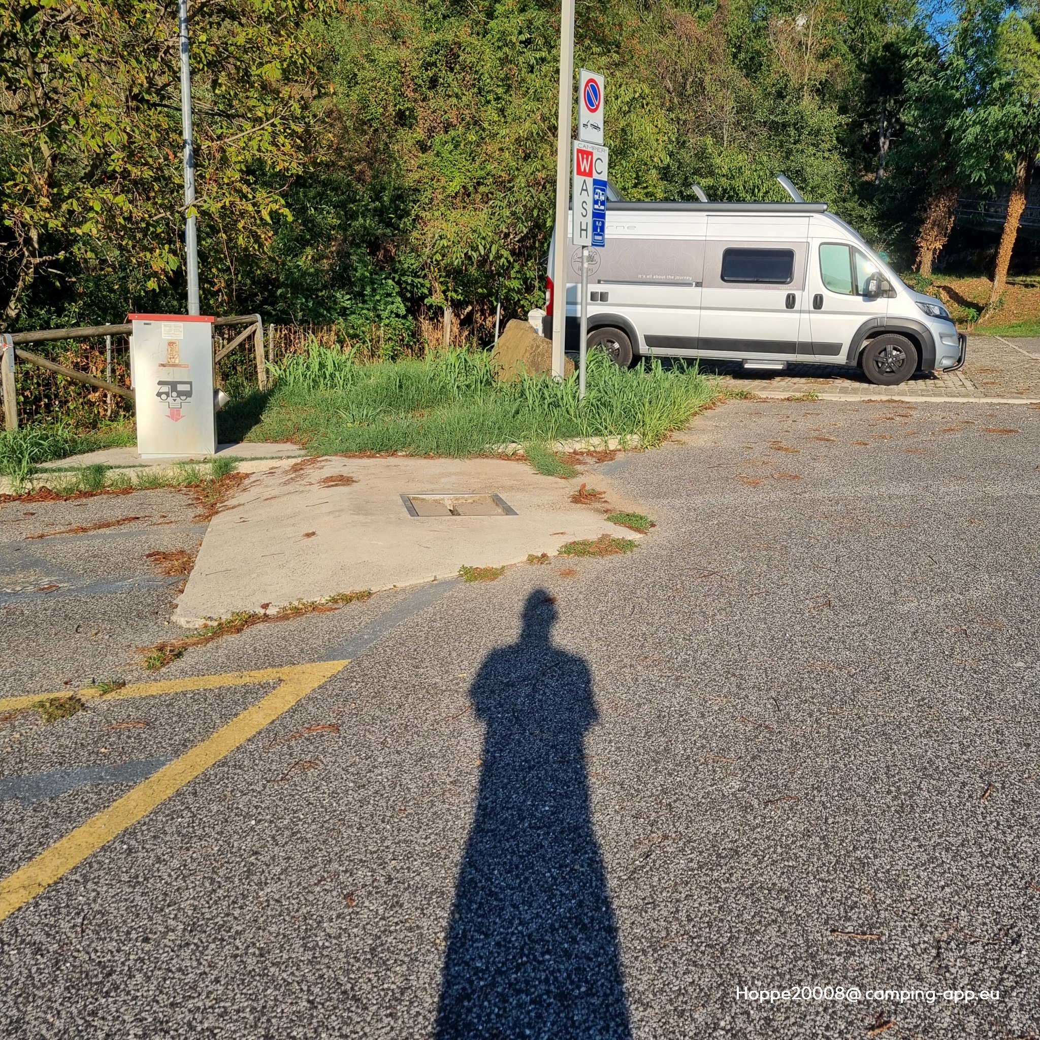 Parcheggio Camper Cormons — Foto 4