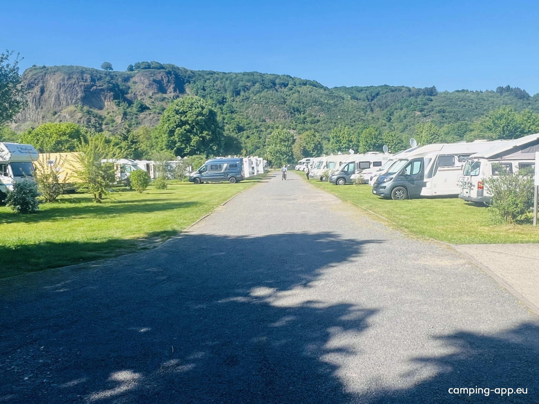 Wohnmobilhafen Goldene Meile Remagen — QuickStop in Remagen