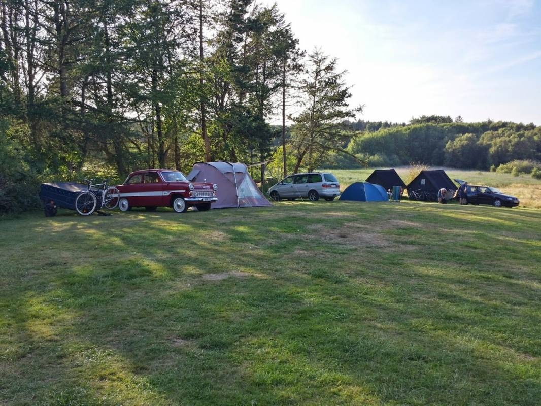 Stellplatz am FUR Camping — QuickStop in Fur