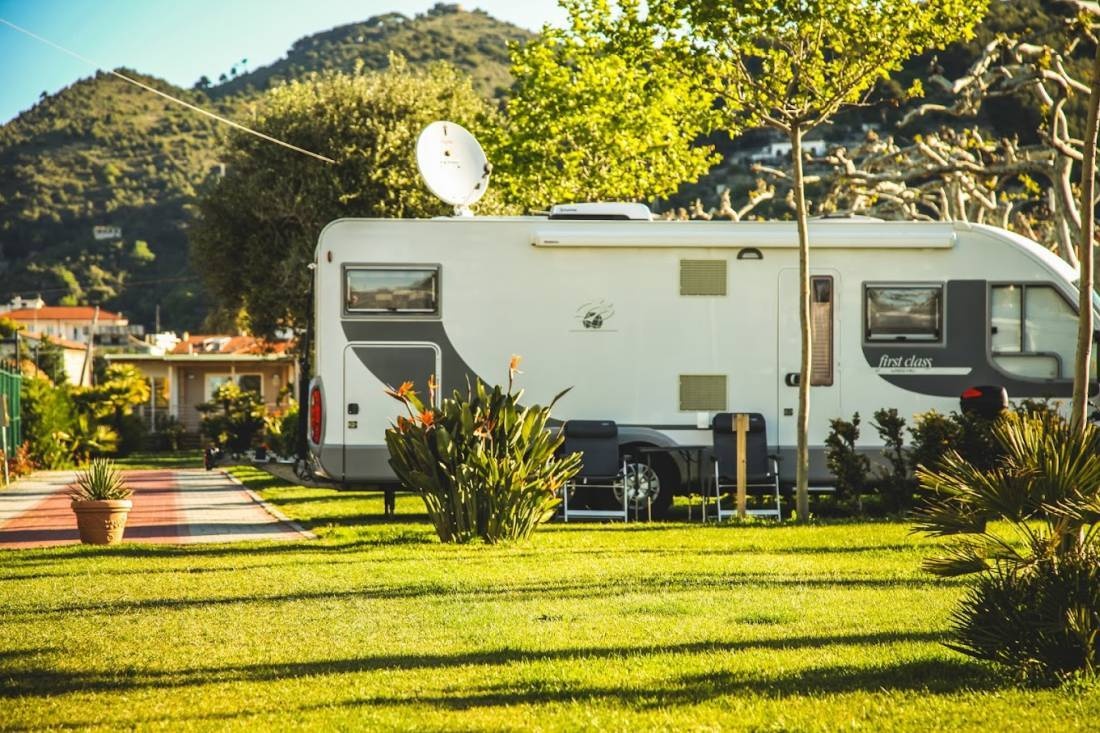 Camping Vallecrosia — Sítio de acampamento in Vallecrosia