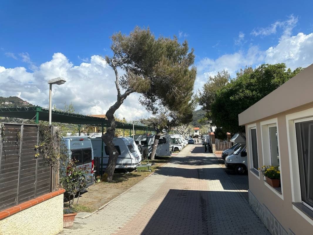 Camping Vallecrosia — Camping in Vallecrosia
