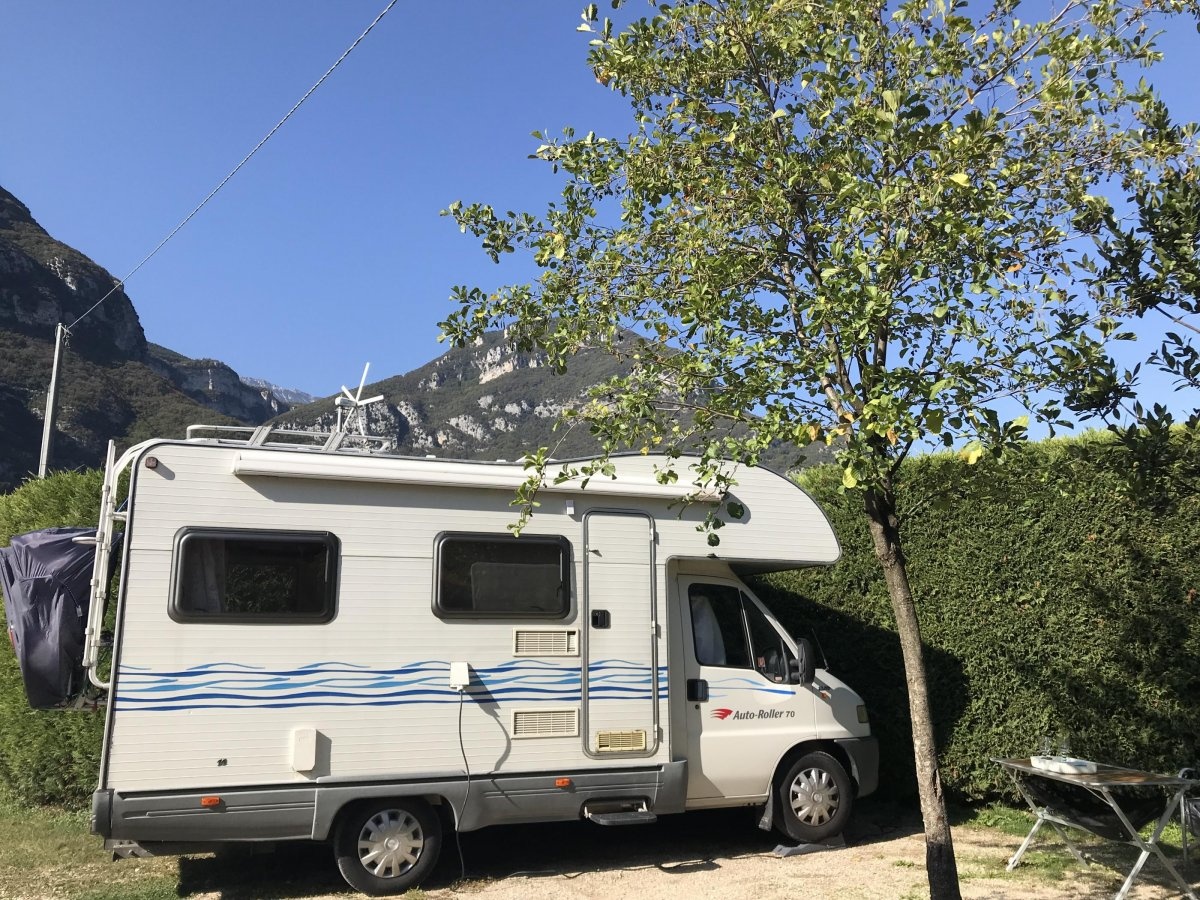 Agriturismo Revena — 露营车营地 in Brentino Belluno