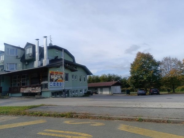 Stellplatz Jelasi ulica/Karlovac