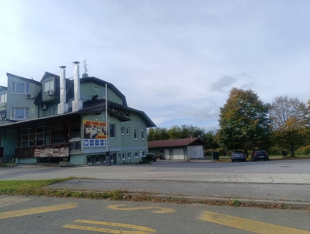 Stellplatz Jelasi ulica/Karlovac — Ställplats in Karlovac