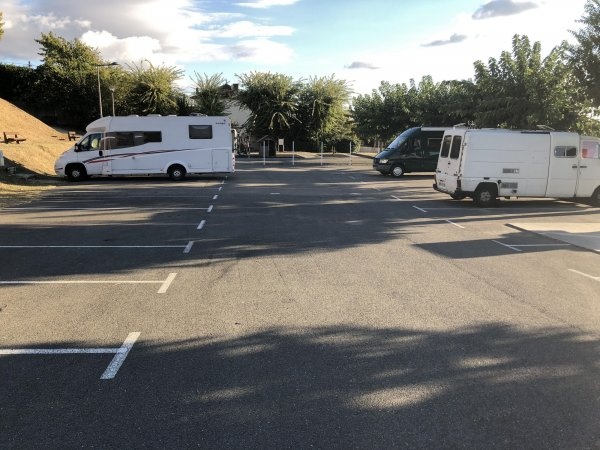 Ville-sous-Anjou — Ställplats in Ville-sous-Anjou