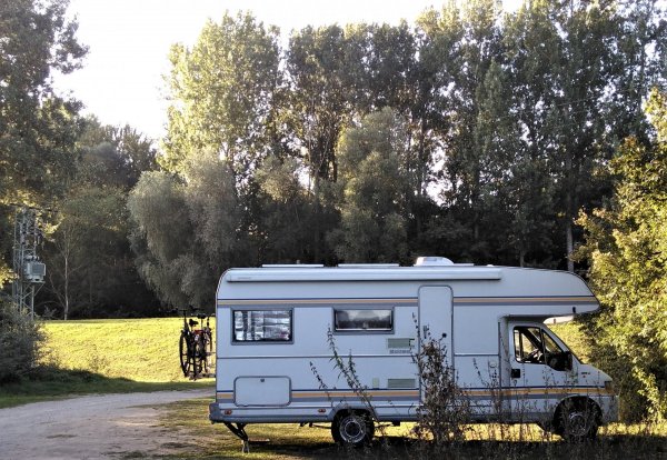 Stellplatz in Lingenfeld