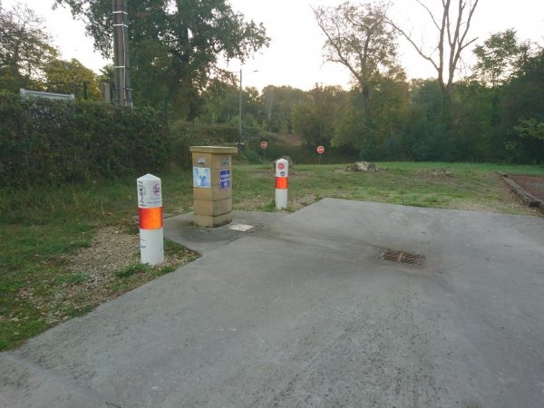 Saint-Romain-La-Virvée — Campervan Site in Saint-André-de-Cubzac