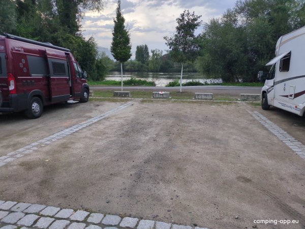 Mainufer Rüsselsheim — Foto 2