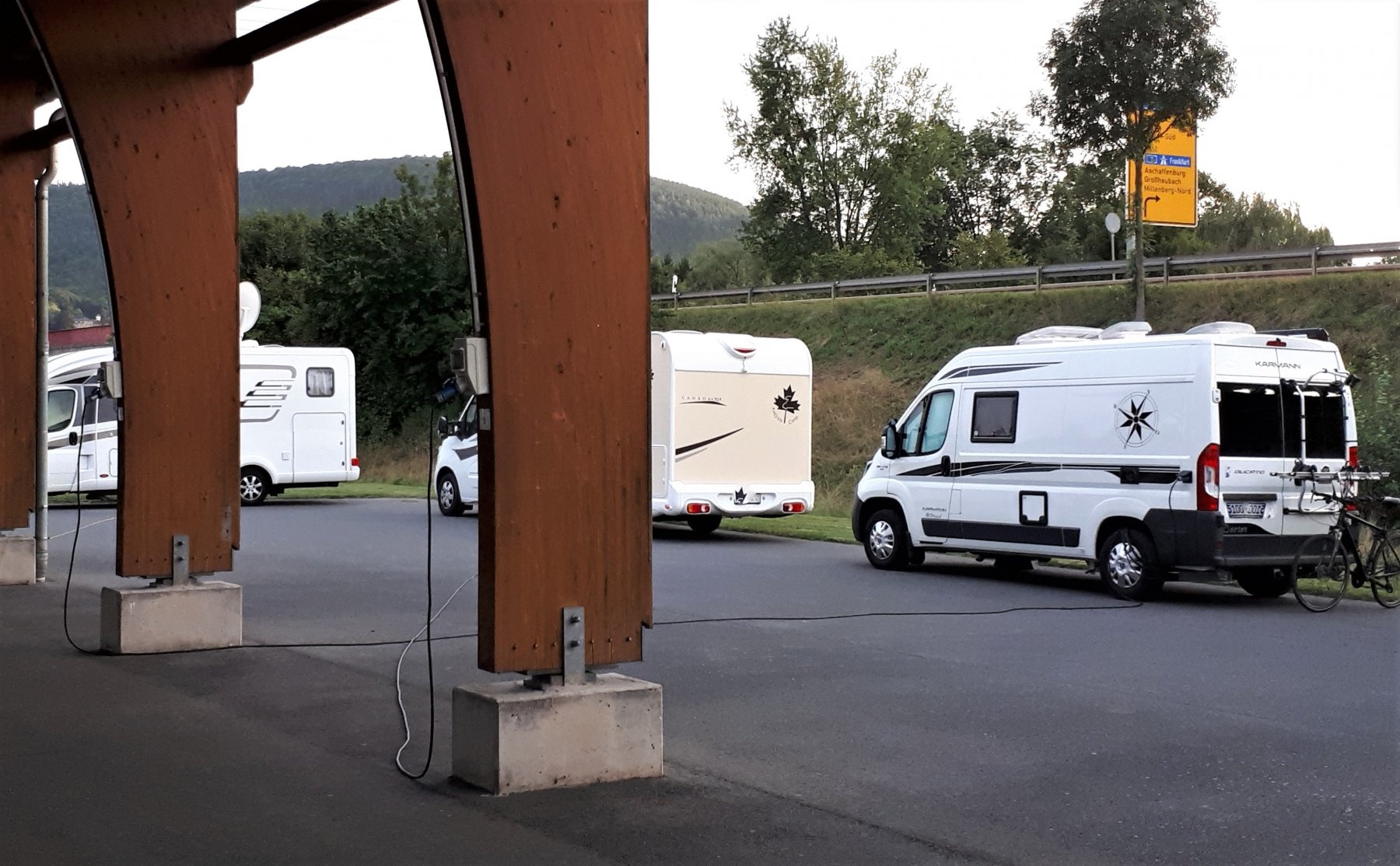 Stellplatz Winzerfestplatz — Sp. parking dla kamperów in Bürgstadt