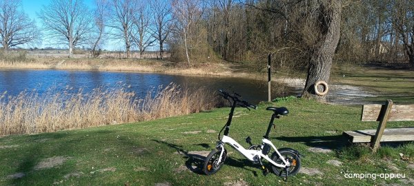Camping bei Berlin am Mahlower See — Zdjęcie 6
