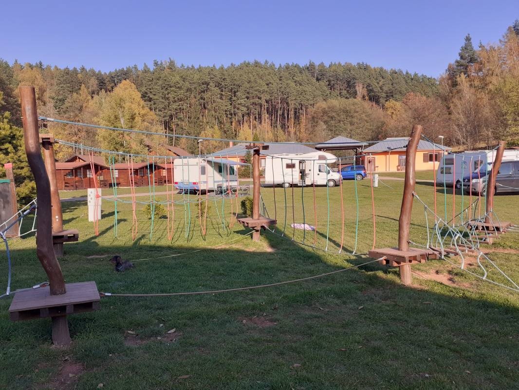 Kemp Pecka — Campingplatz in Pecka