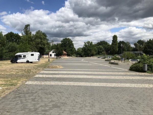 Marina Yacht- und Wohnmobilhafen — Photo 2